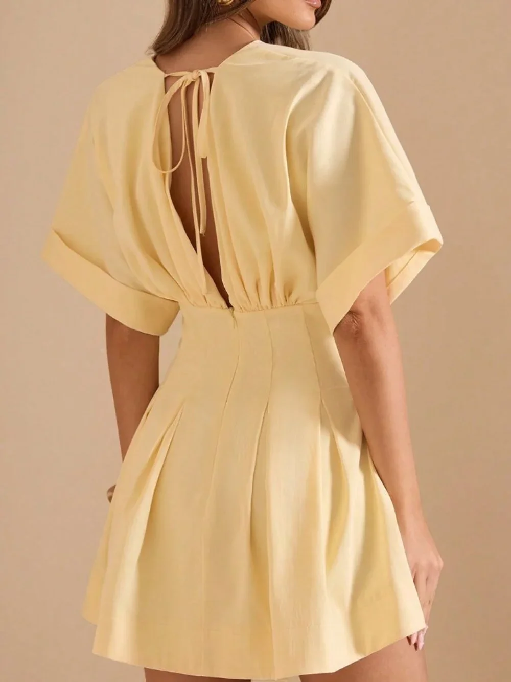 Yellow Casual Women's Deep V-Neck Short Sleeve A-Line Elegant Graceful Dress